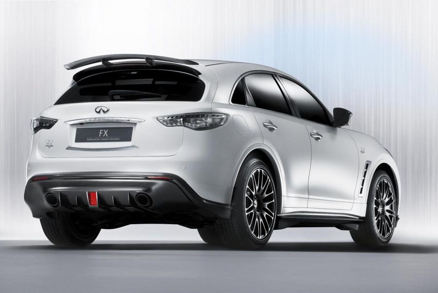  Infiniti FX50 S Sebastian Vettel Edition 2011 года  (фото 5 из 74)